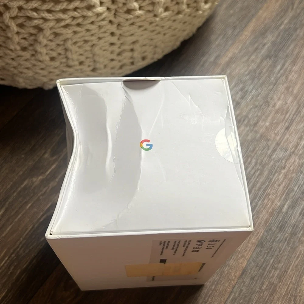 Daydream View VR headset